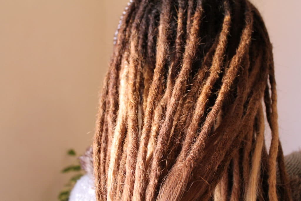 Natural dreadlocks or synthetic dreads? - Expert Dreads