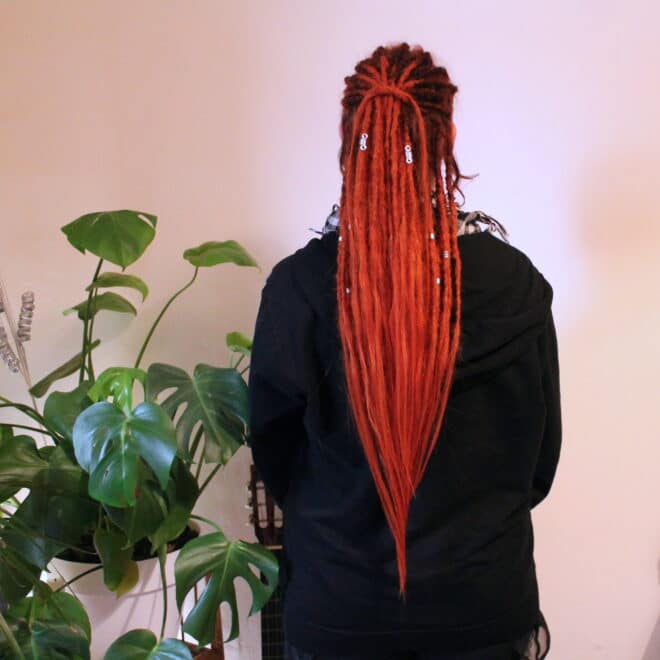 Dreadlocks-rouge-femme